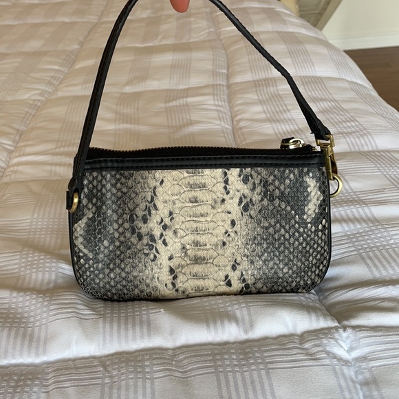 Brand New Calvin Klein Mini-Purse!! - Picture 2 of 3